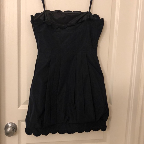 BCBG bubble dress - Picture 4 of 5